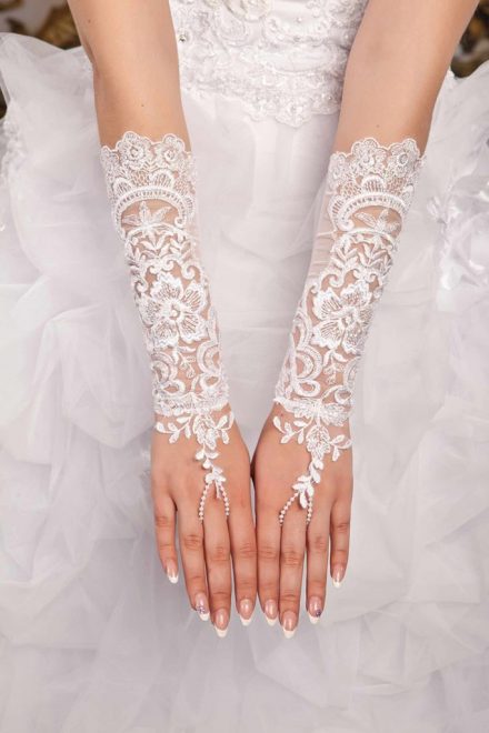 Свадебные перчатки модель 6